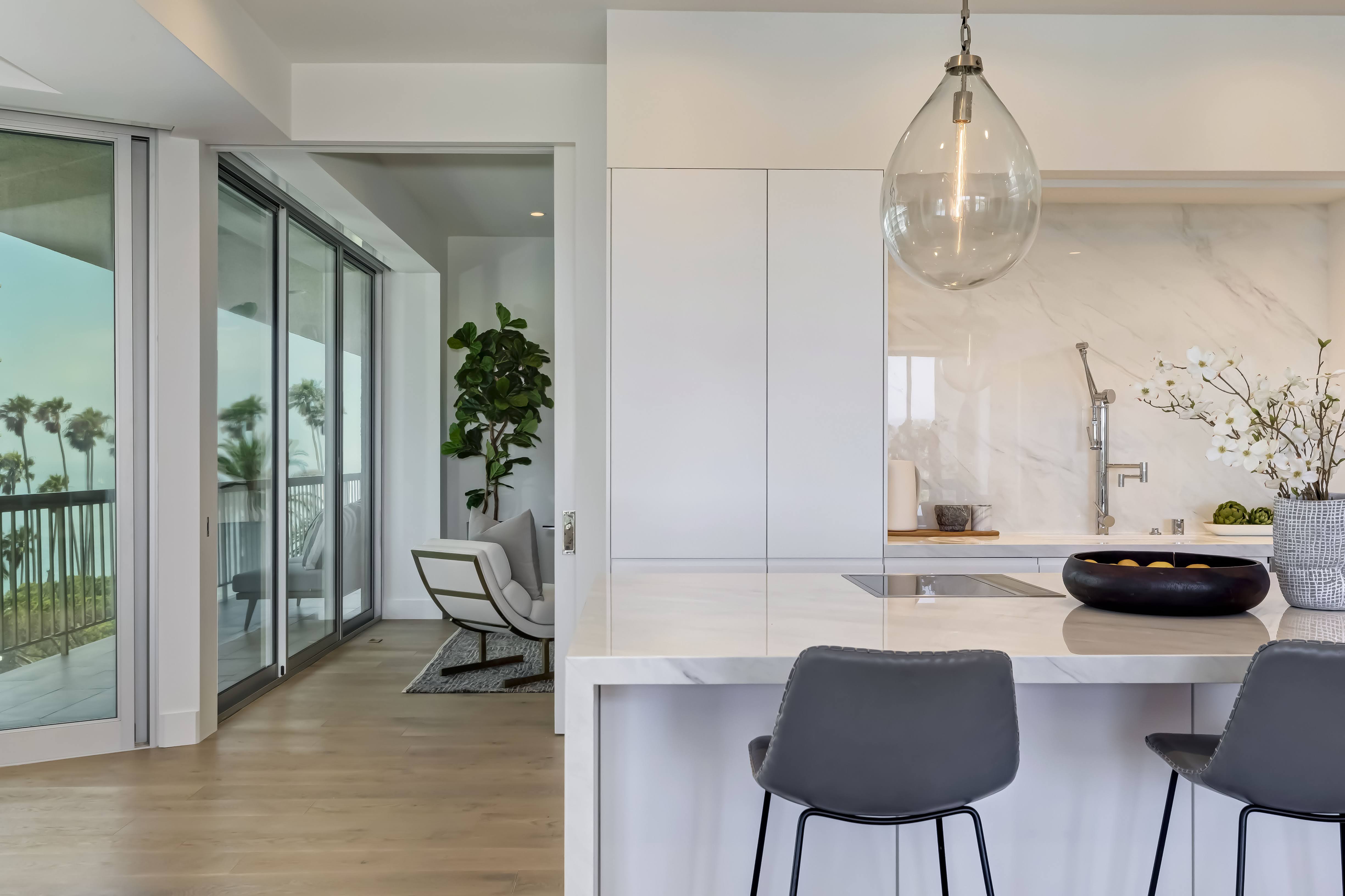 515 Ocean Ave penthouse kitchen